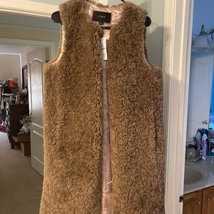 COPY - long vest recycled sherpa